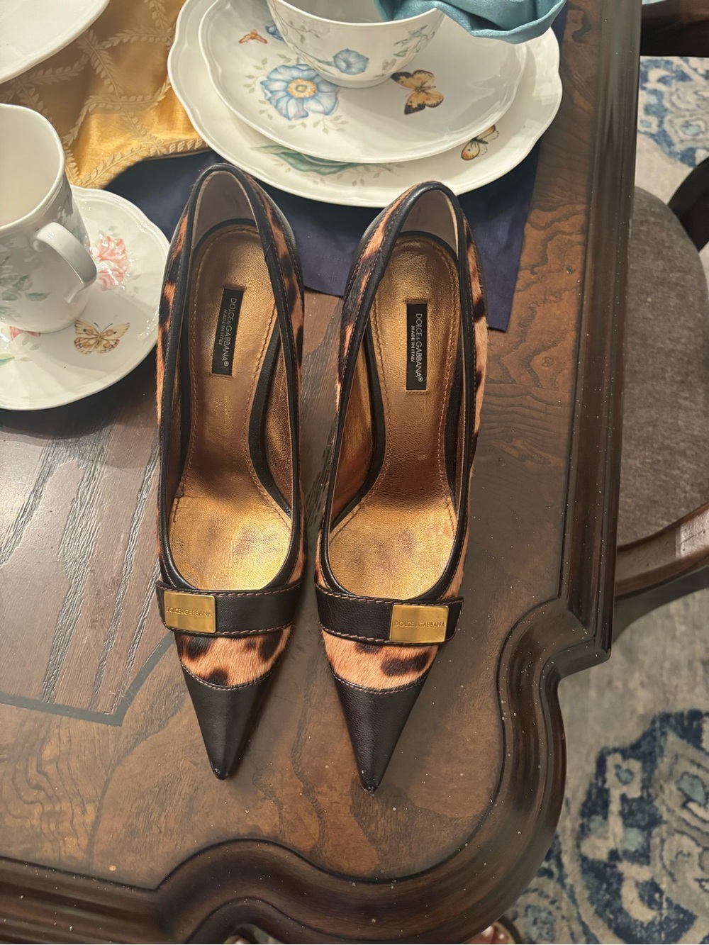 DOLCE & GABBANA BROWN ANIMAL PRINT CALF HAIR AND LEATHER POINTED TOE PUMPS